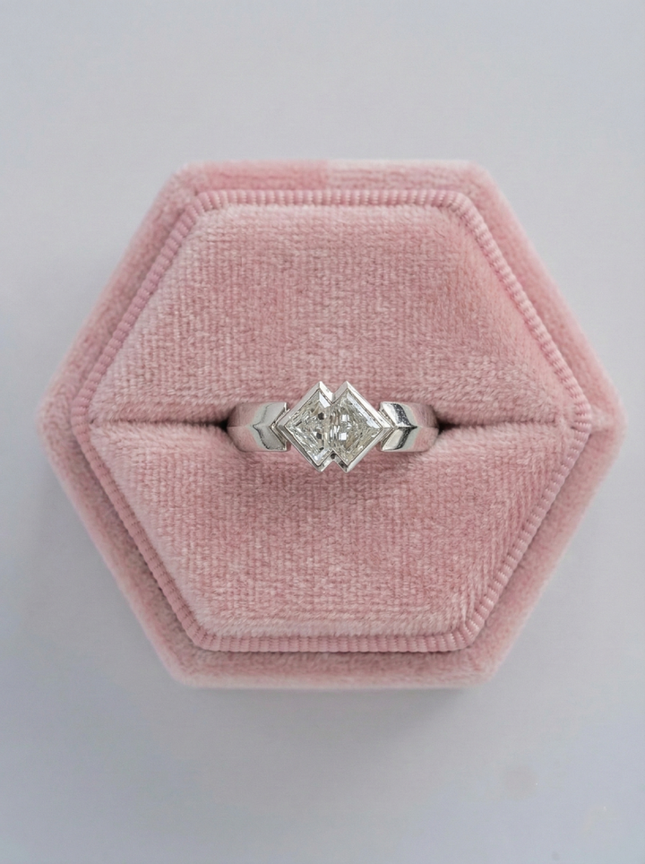 14KT White Gold Unisex Lab Grown Diamond Ring