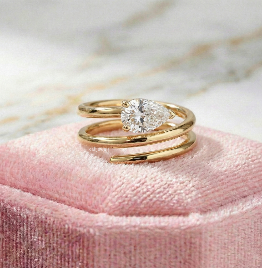 Pear Cut Lab-Grown Diamond Spiral Solitaire Ring