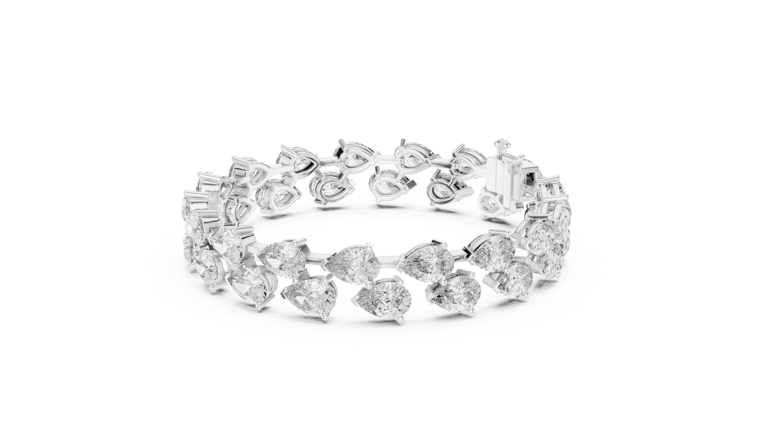 Luxury 0.50-CT pear-shaped Diamond Bracelet in 14-KT White Gold