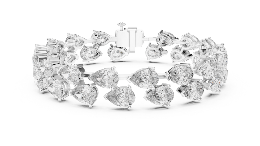 Luxury 0.50-CT pear-shaped Diamond Bracelet in 14-KT White Gold