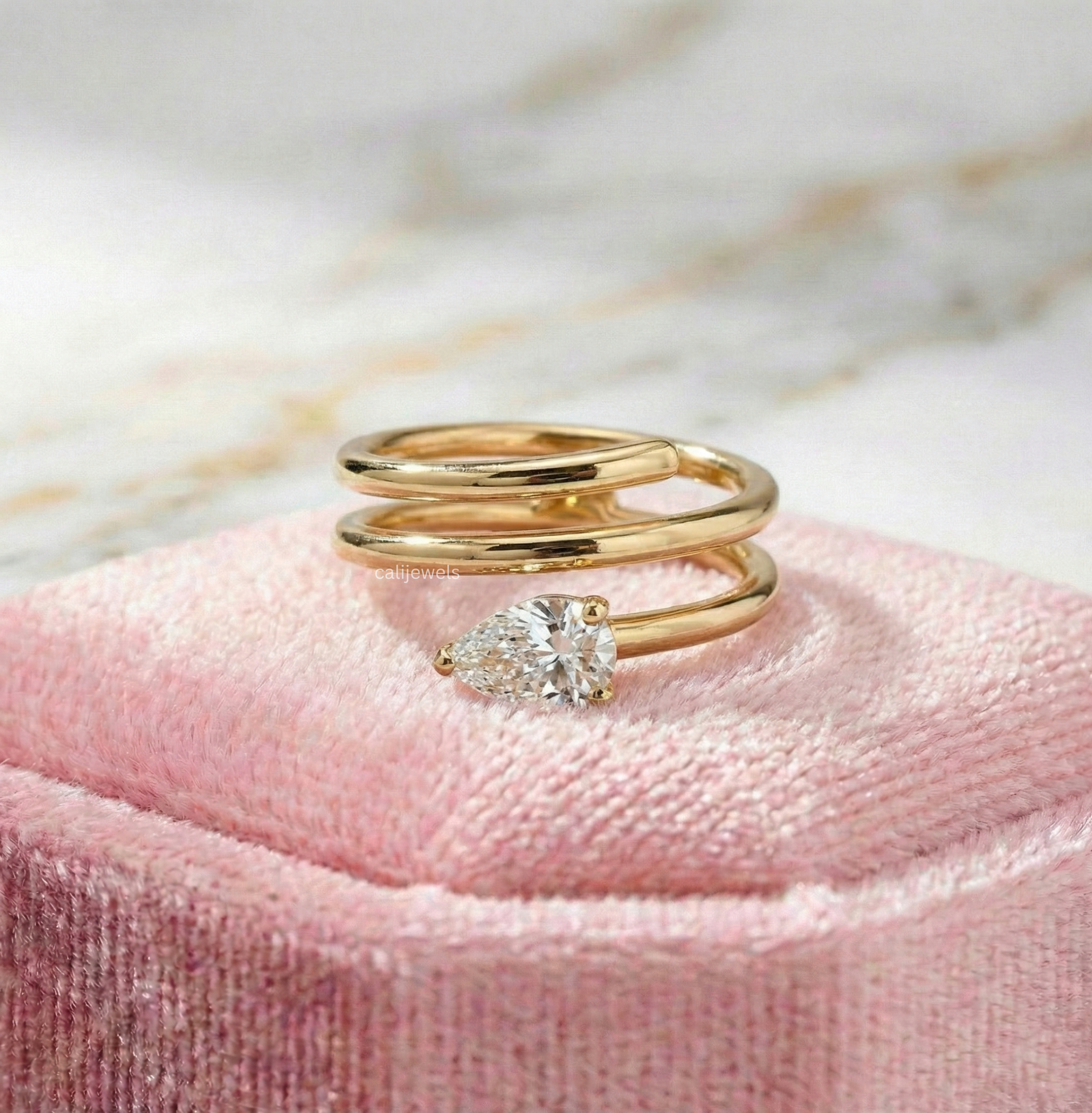 Pear Cut Lab-Grown Diamond Spiral Solitaire Ring