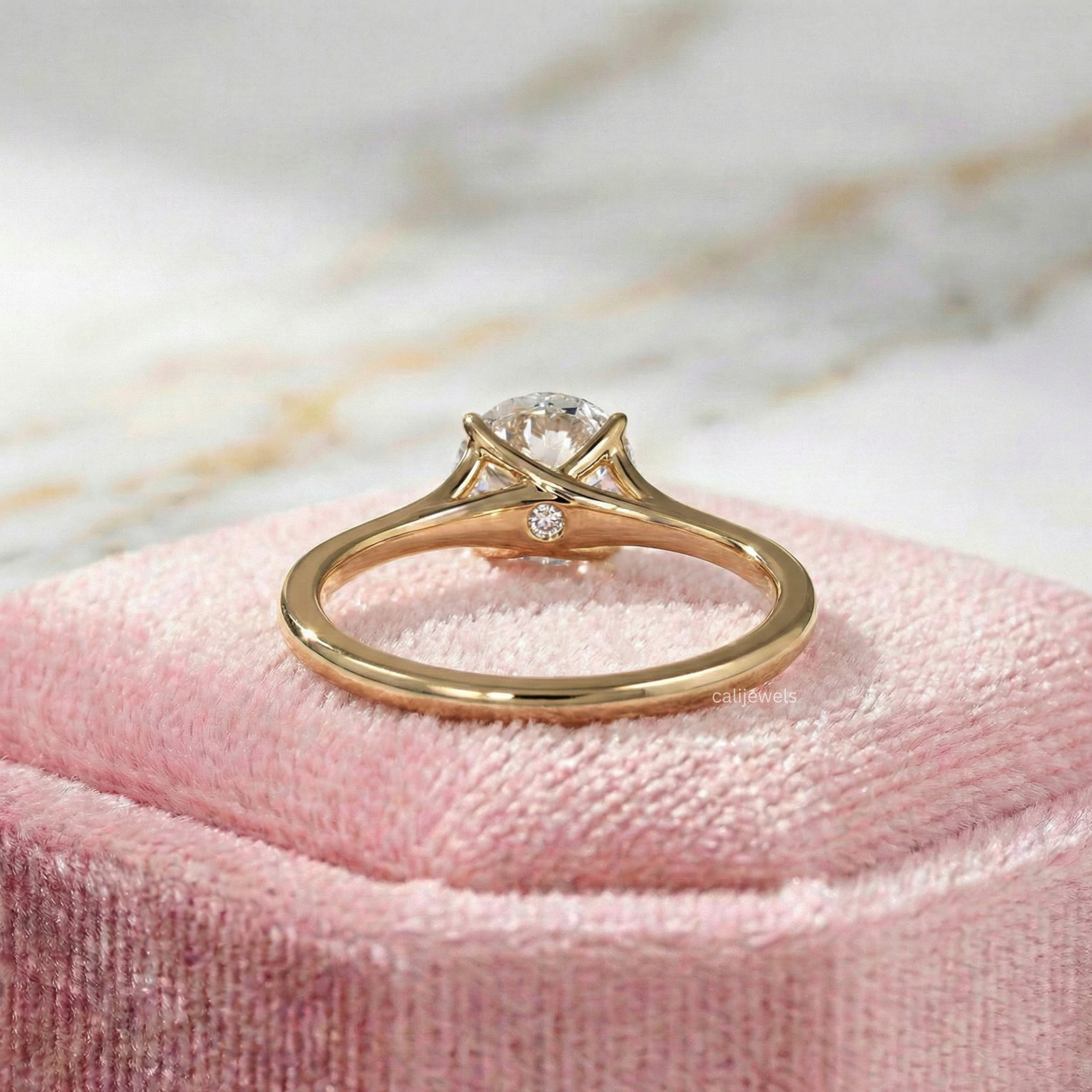 Round Cut Lab Grown Diamond Solitaire Engagement Ring