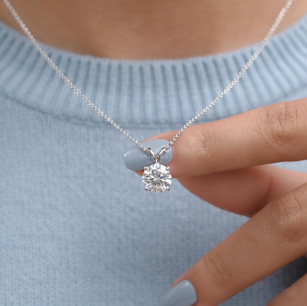 Round Cut Lab Grown Diamond Solitaire Pendant