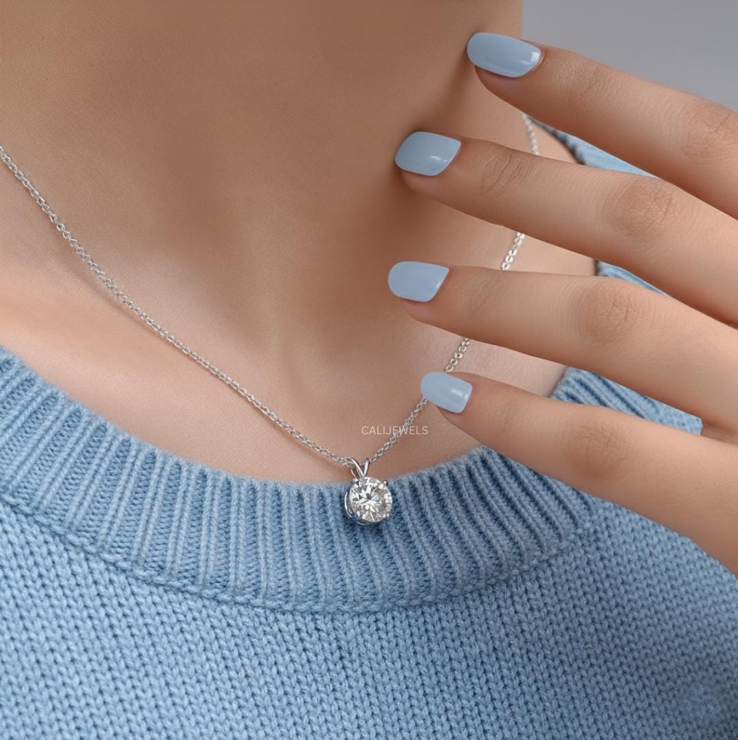 Round Cut Lab Grown Diamond Solitaire Pendant