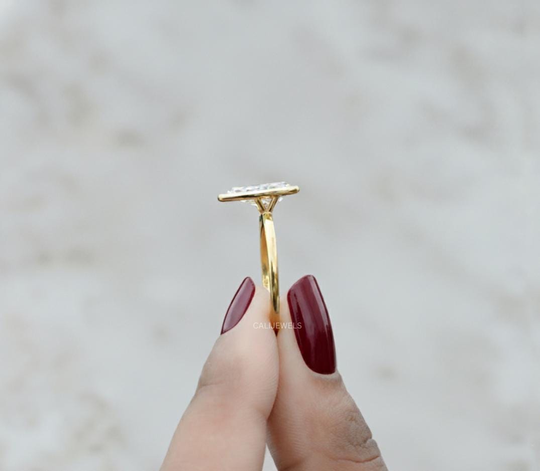 Pear Cut Lab Grown Diamond Ring Bezel Setting Ring