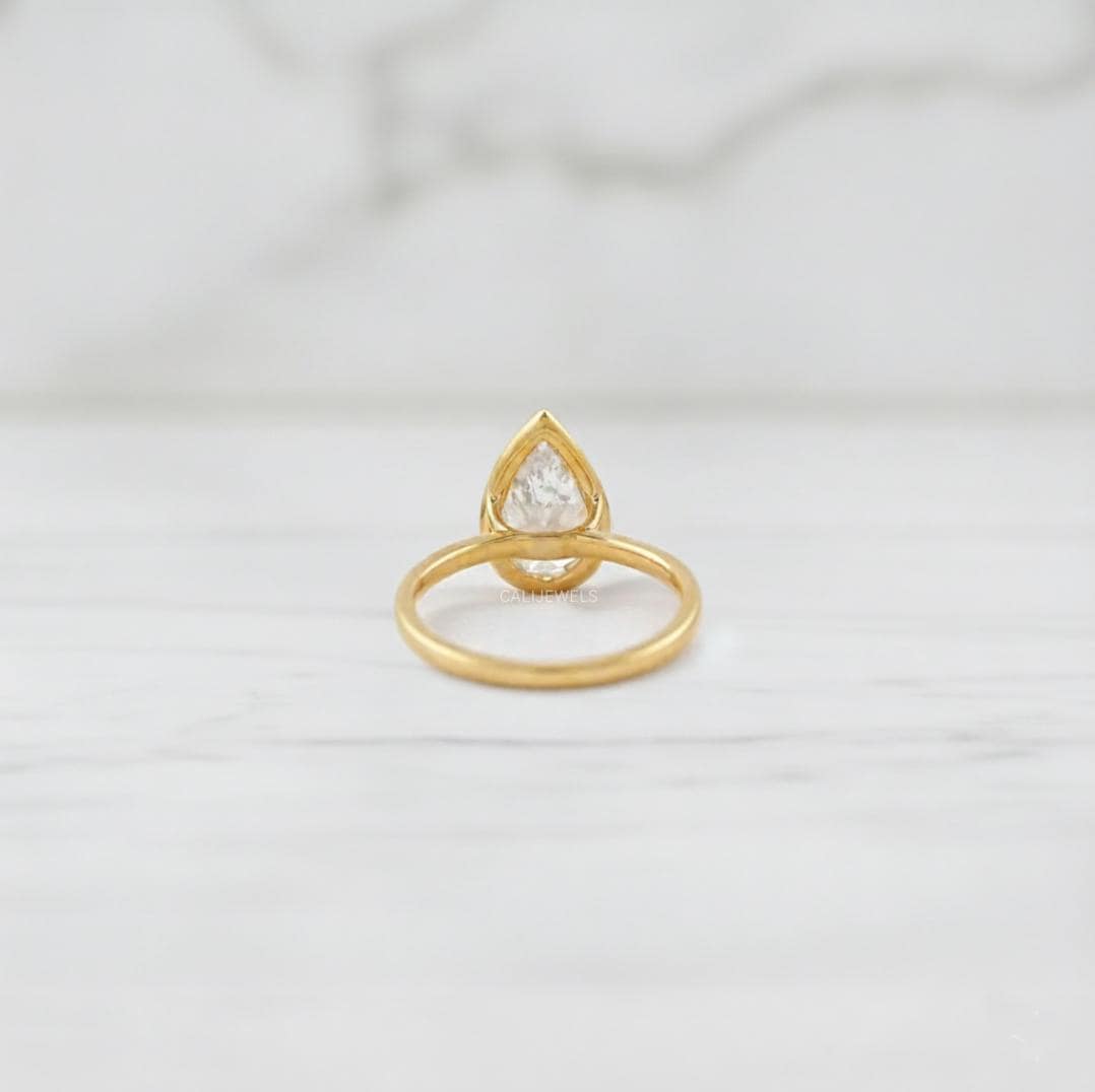 Pear Cut Lab Grown Diamond Ring Bezel Setting Ring
