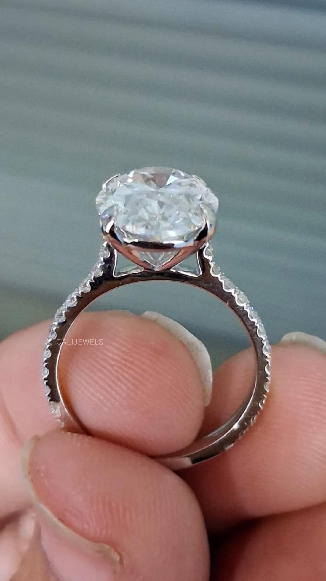 Oval Cut Lab Grown Diamond Engagement Ring