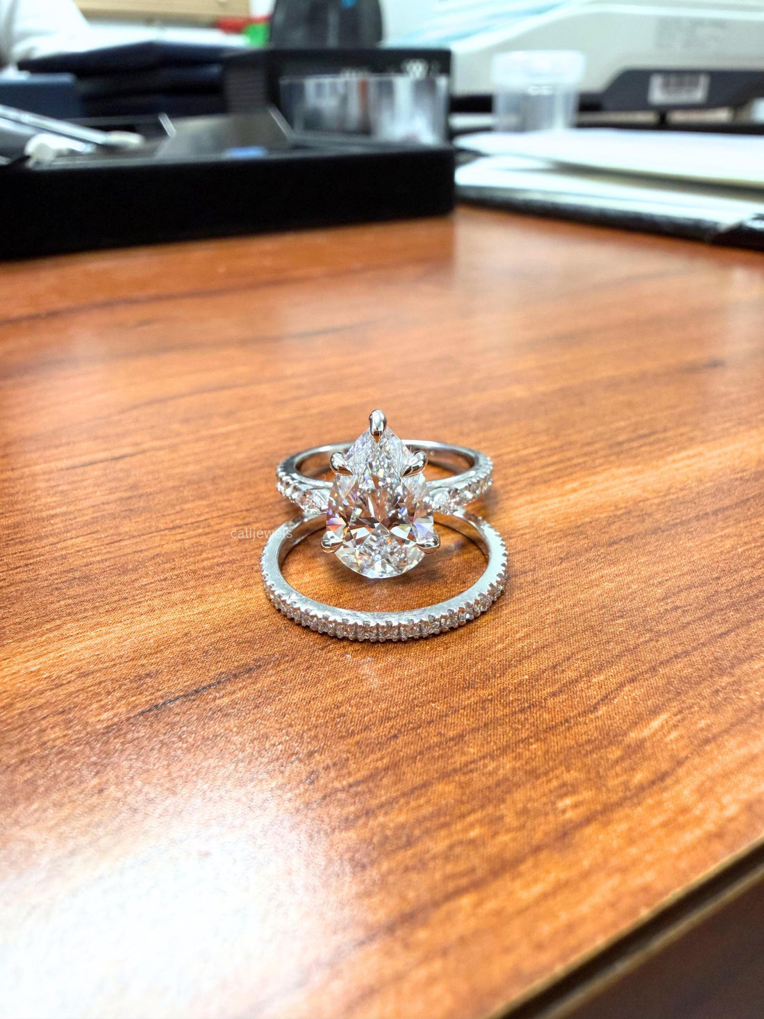 Pear Cut Lab Grown Diamond Wedding Ring Set