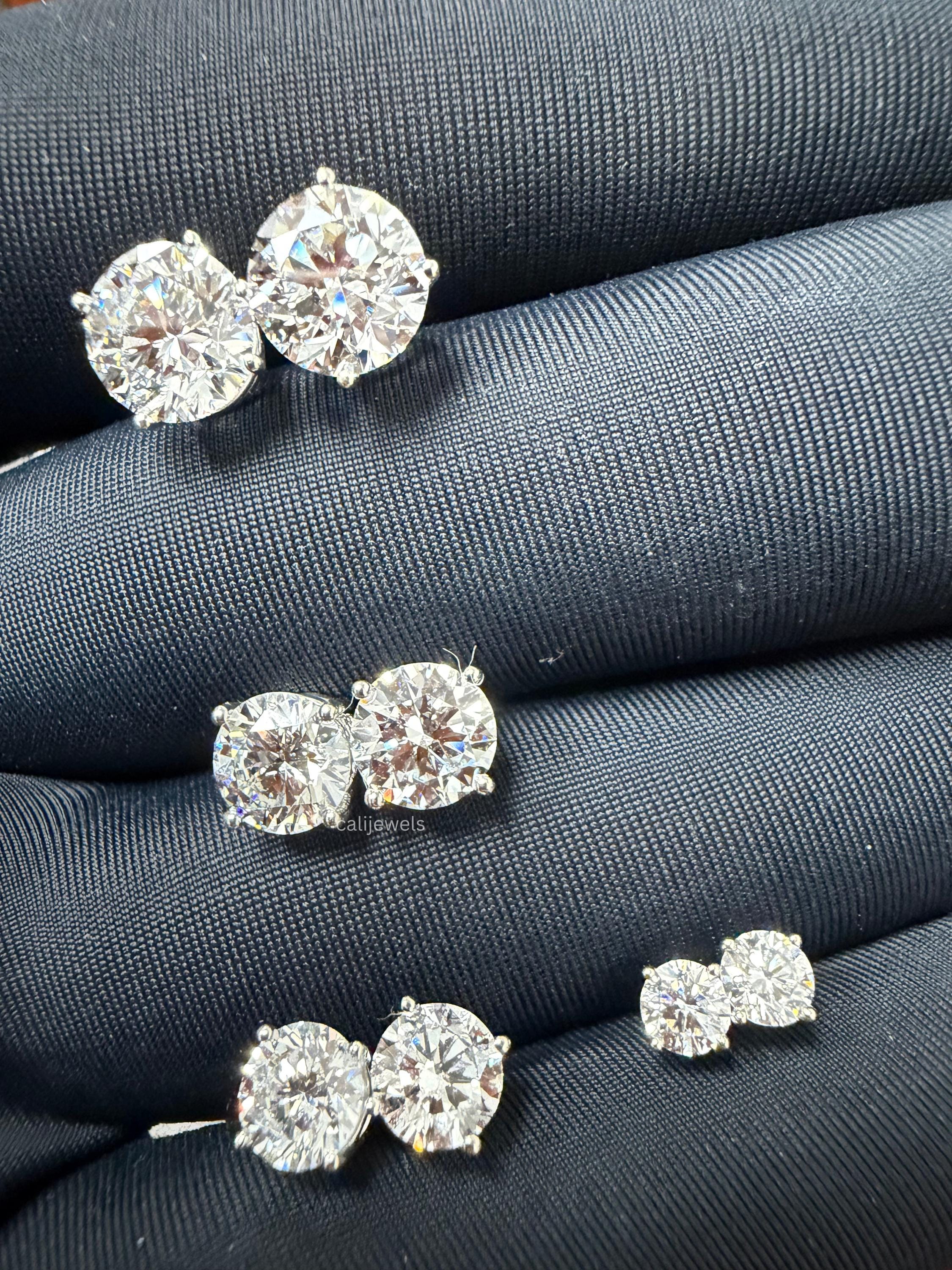 Round Cut Lab Grown Diamond Stud Earrings