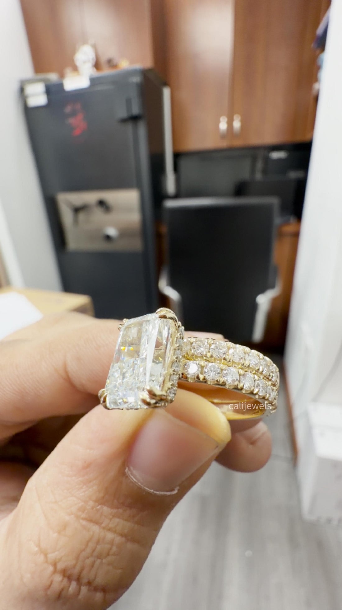 Radiant Cut Lab Diamond Wedding Ring Set