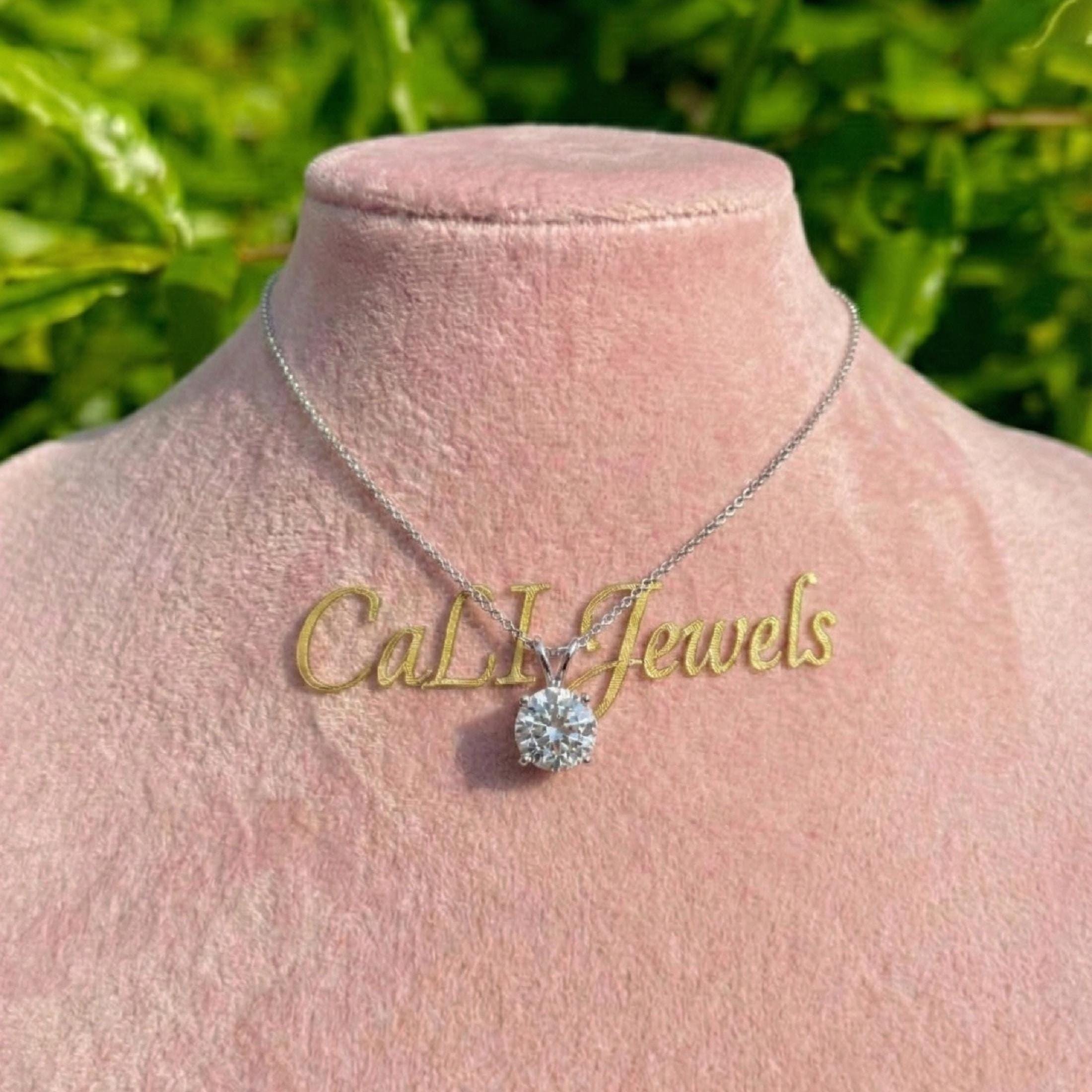 Round Cut Lab Grown Diamond Solitaire Pendant