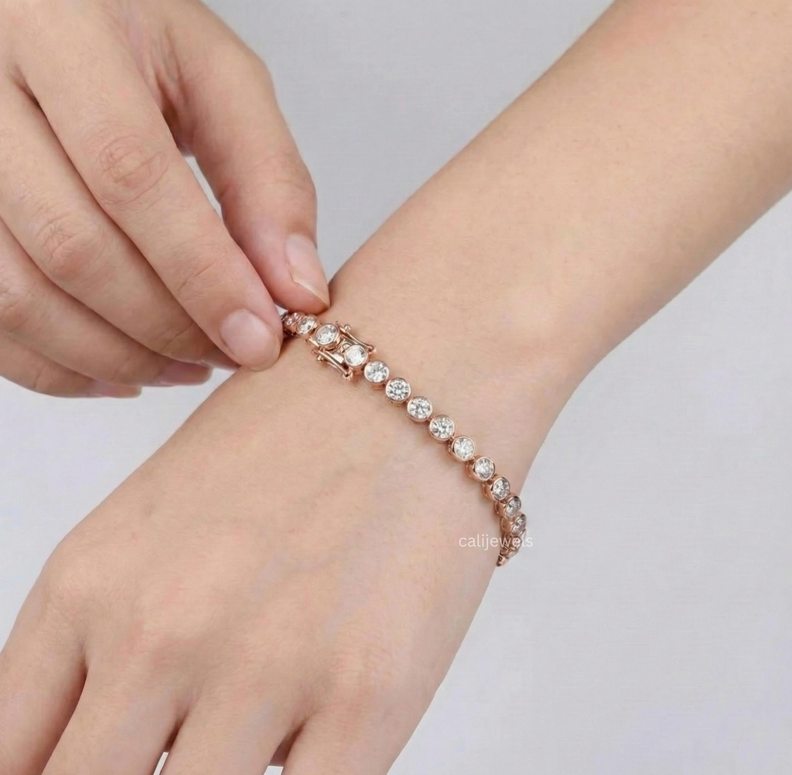 3.00 MM Round Lab Grown Diamond  Bezel Set Tennis Bracelet