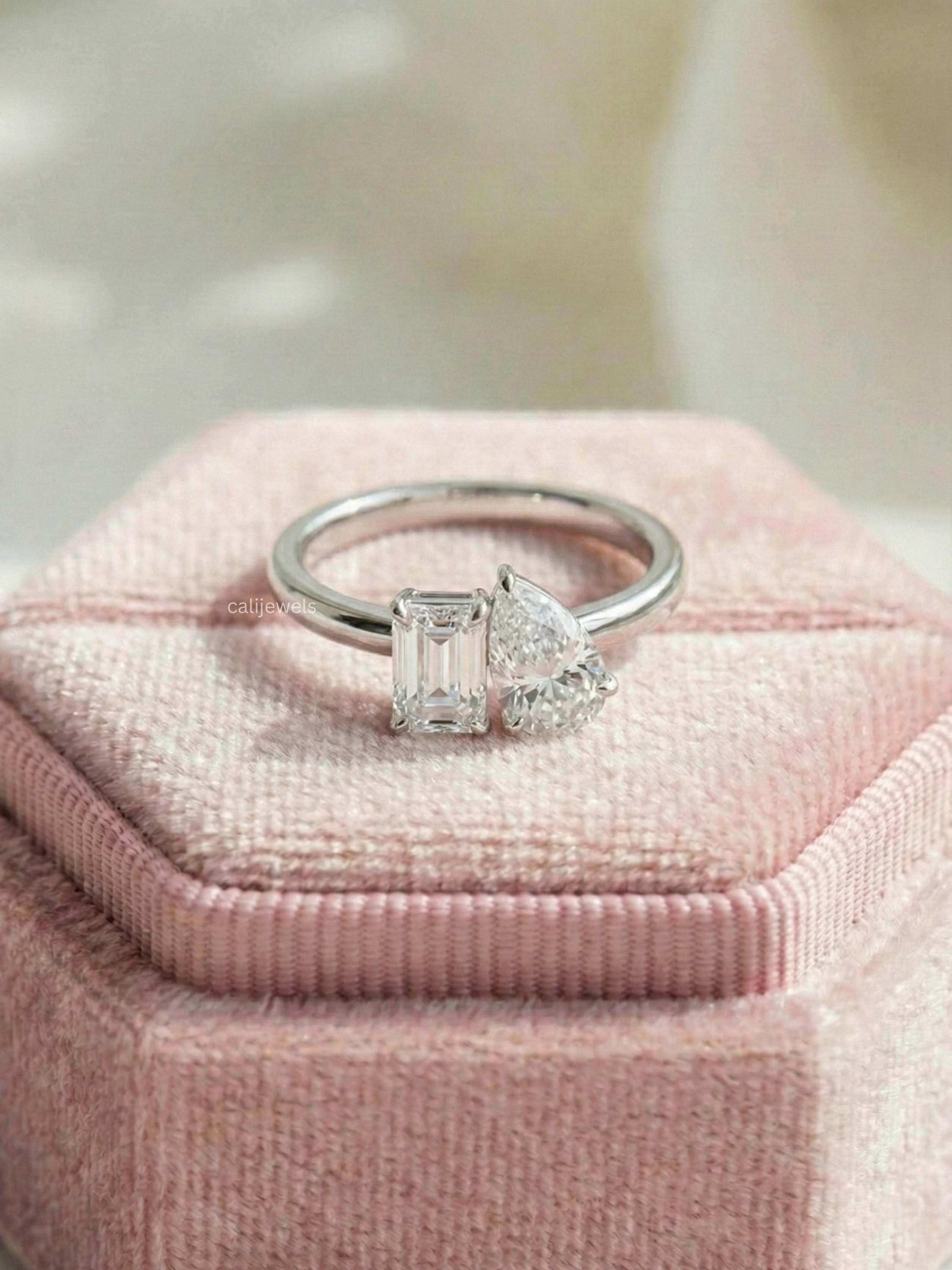 Emerald & Pear Cut Lab Diamond Toi Et Moi Ring