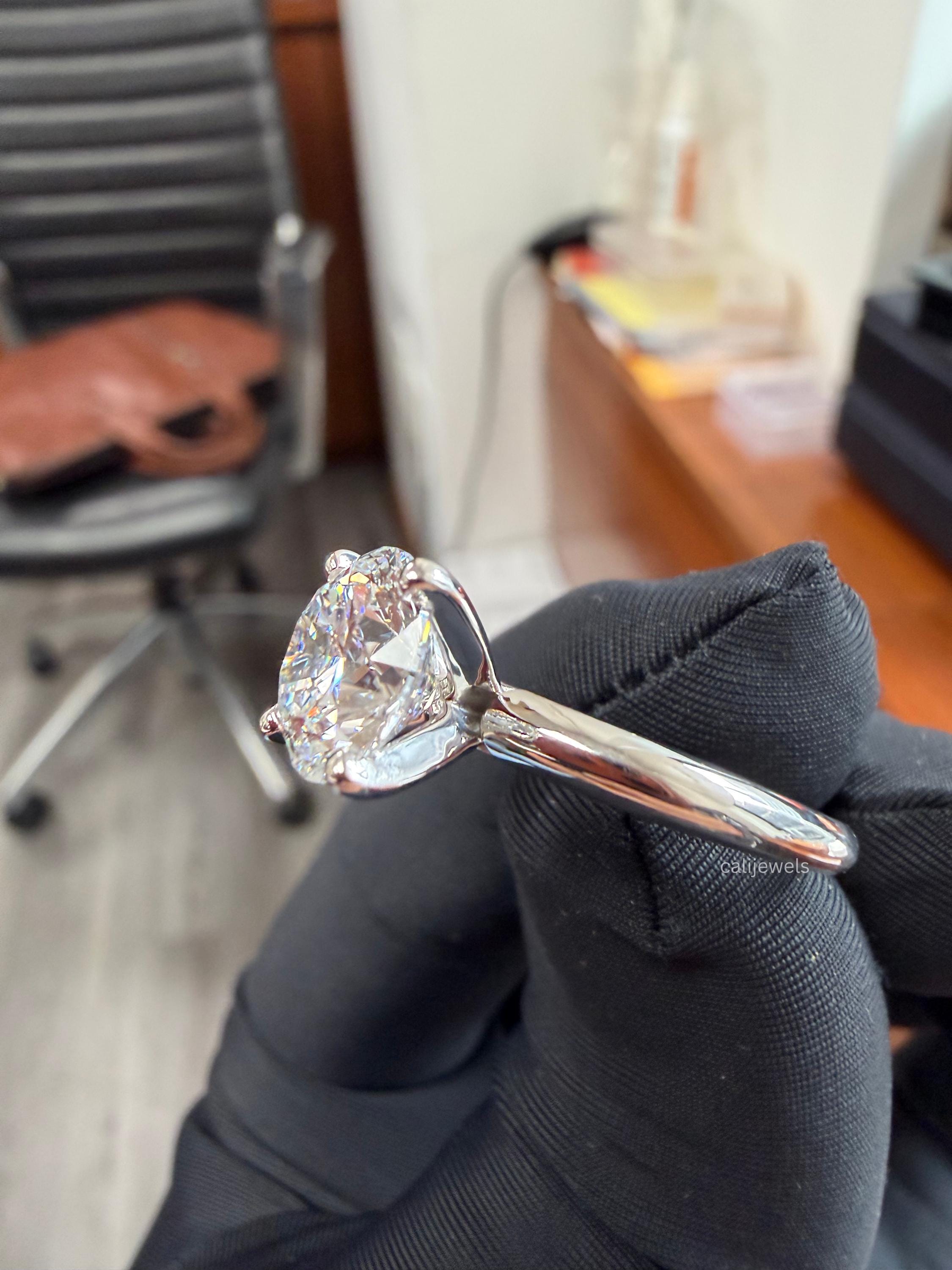 3.00 CT Round Cut Lab Grown Diamond Engagement Ring