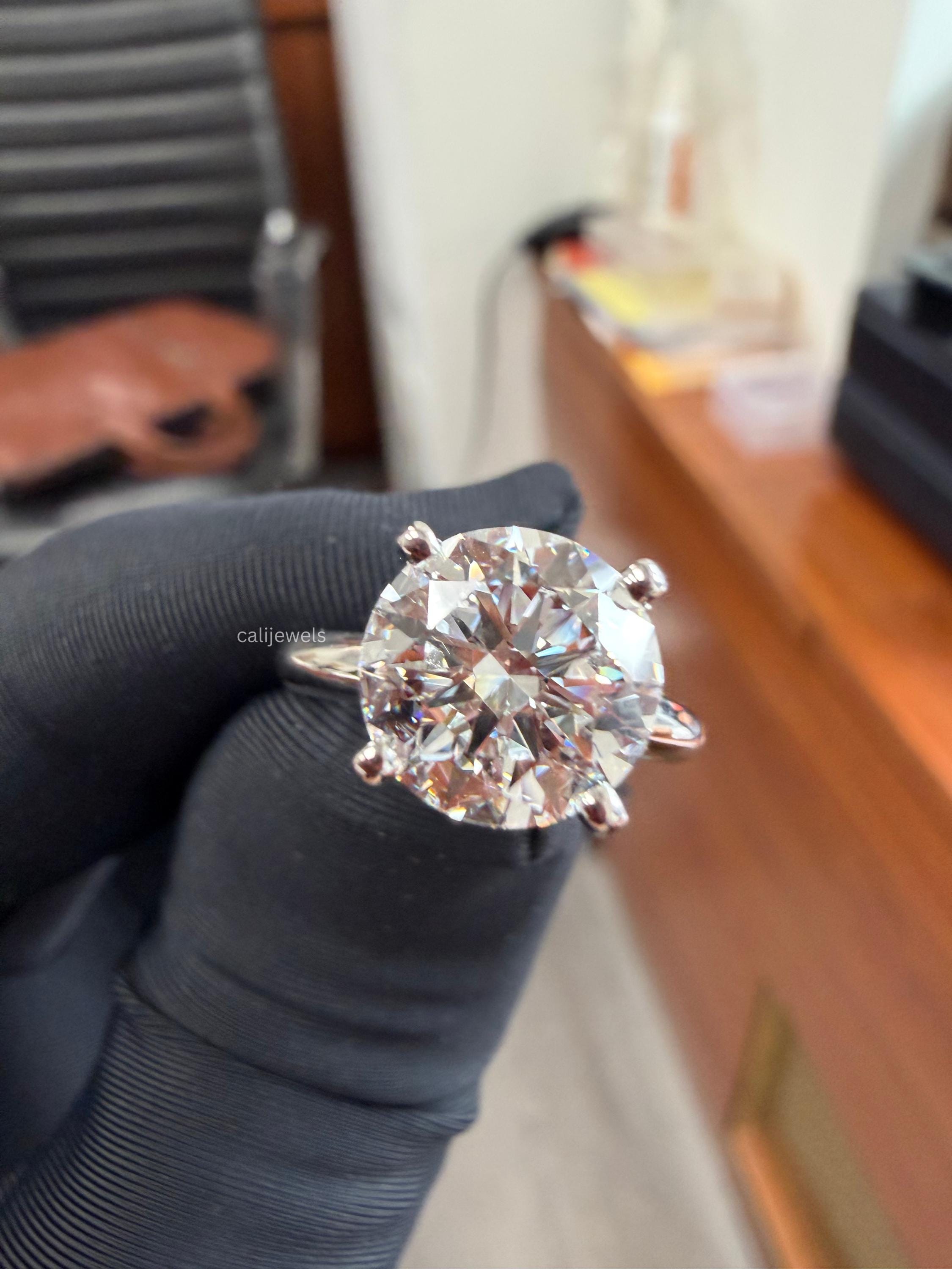 3.00 CT Round Cut Lab Grown Diamond Engagement Ring